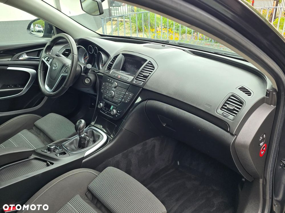 Opel Insignia 1.6 Turbo Cosmo - 25