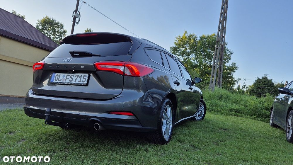 Ford Focus 1.5 EcoBlue STart-Stopp-System TITANIUM - 4