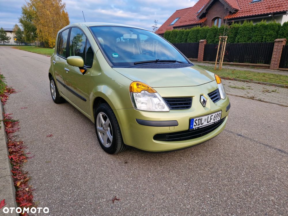 Renault Modus - 21