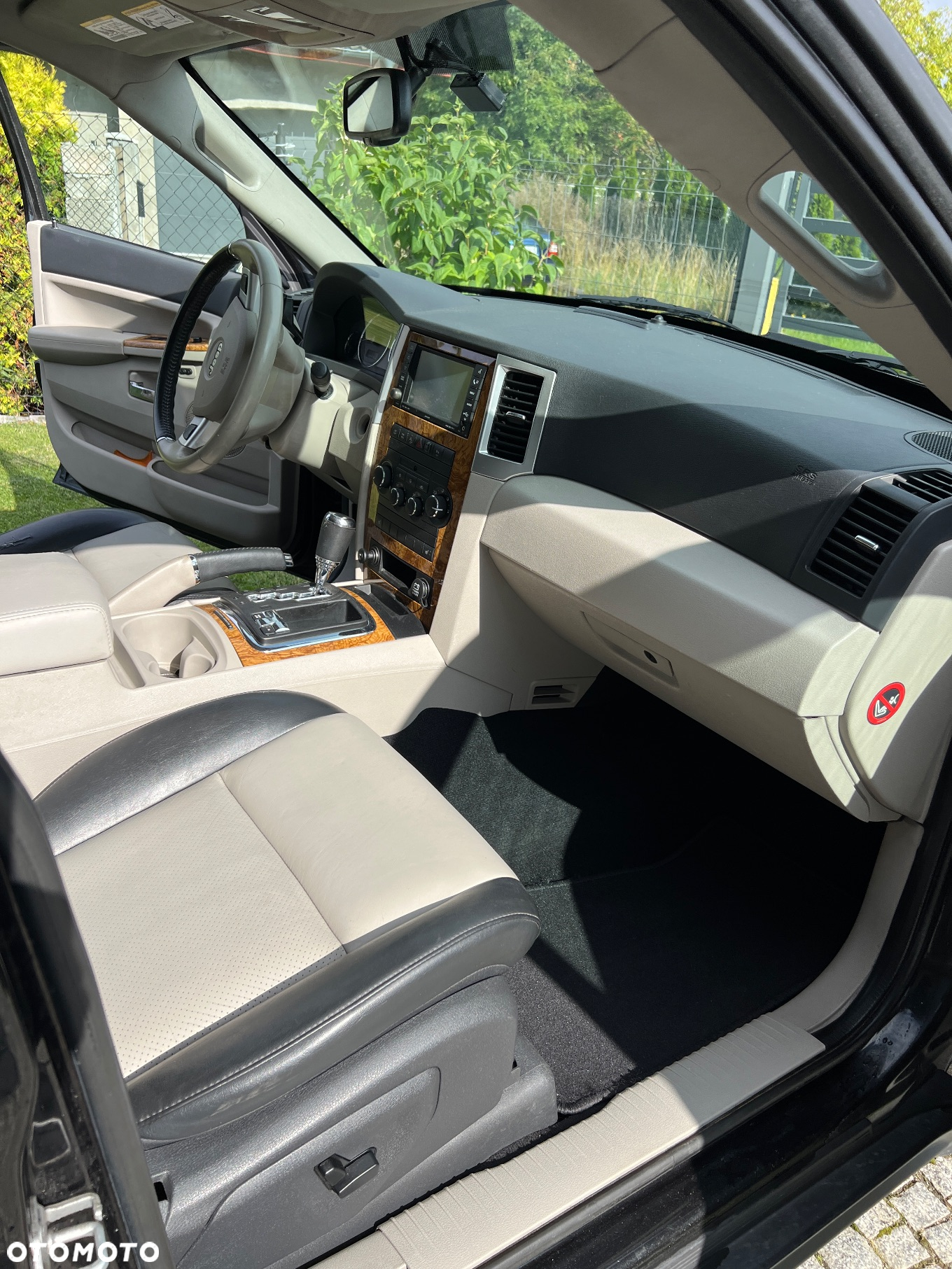Jeep Grand Cherokee 4.7 4x4 Limited - 12