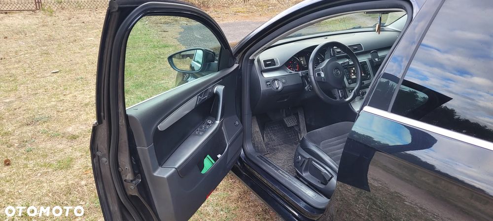 Volkswagen Passat 1.8 TSI Highline DSG - 14
