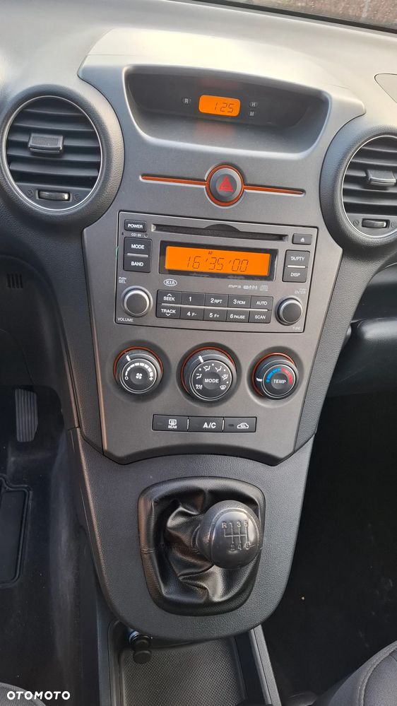 Kia Carens CRDi DPF EX - 13