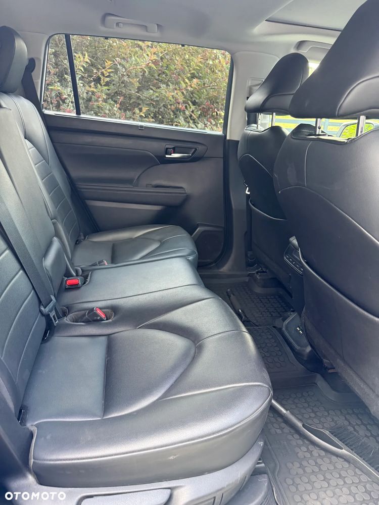 Toyota Highlander - 6