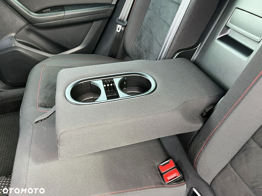 Seat Ateca 2.0 TDI DSG FR - 36