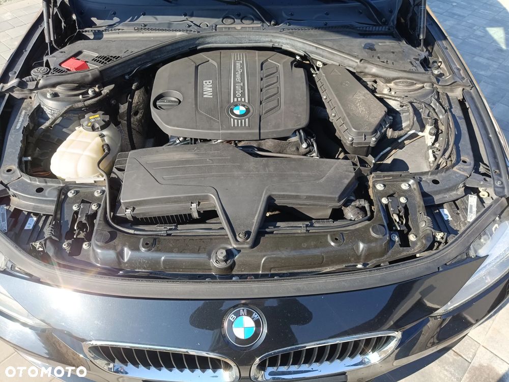 BMW Seria 3 320d DPF - 14