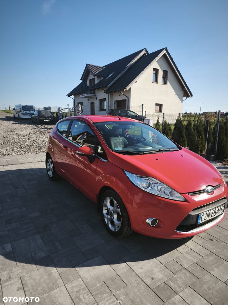 Ford Fiesta 1.25 Ambiente - 1