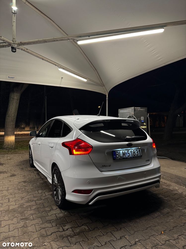 Ford Focus 1.0 EcoBoost SYNC Edition ASS - 6