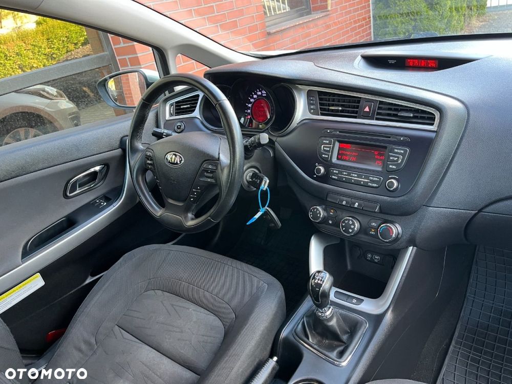 Kia Ceed Cee'd 1.4 CRDi M - 7