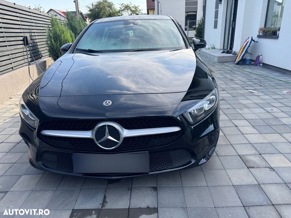 Mercedes-Benz A - 1