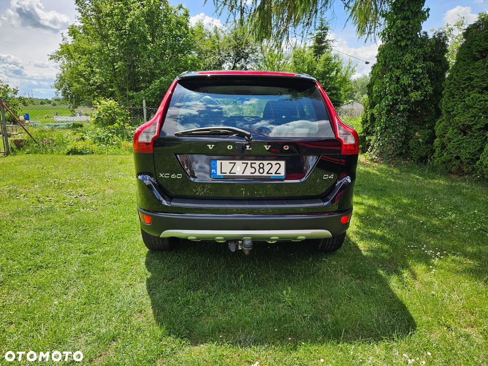 Volvo XC 60 D4 Base - 8