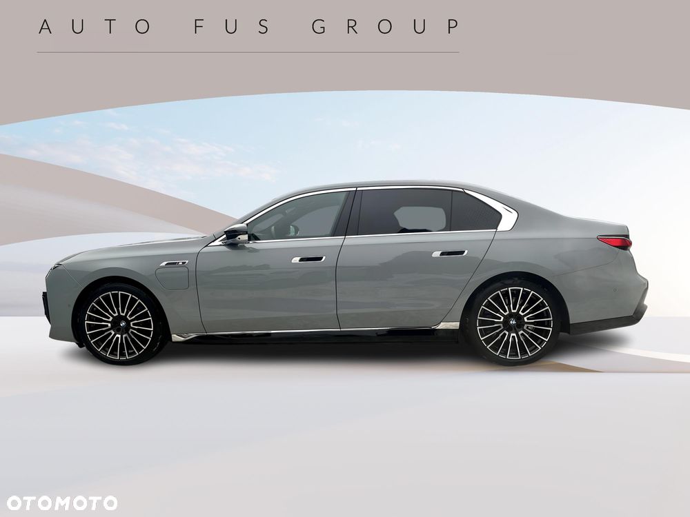 BMW Seria 7 M760e PHEV xDrive sport - 3