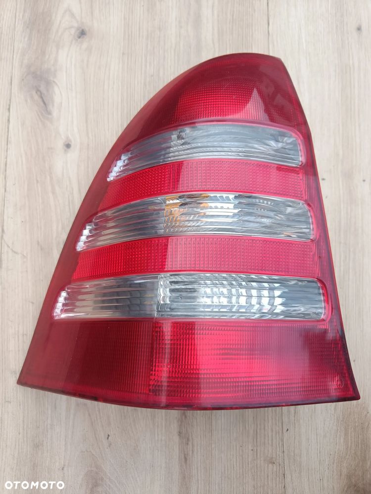 MERCEDES W203 C-KLASA KOMBI LAMPA TYL TYLNA LEWA PRAWA - 13