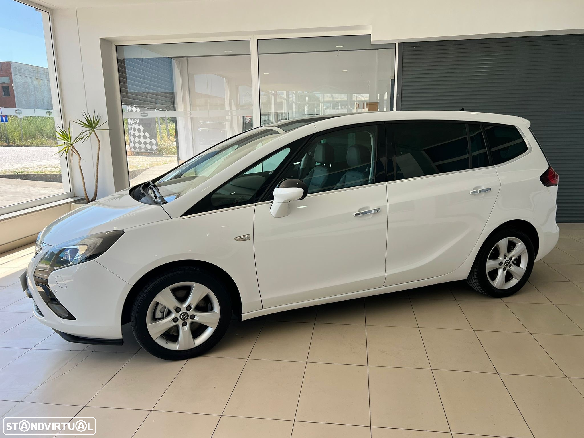 Opel Zafira 2.0 CDTi Cosmo - 27