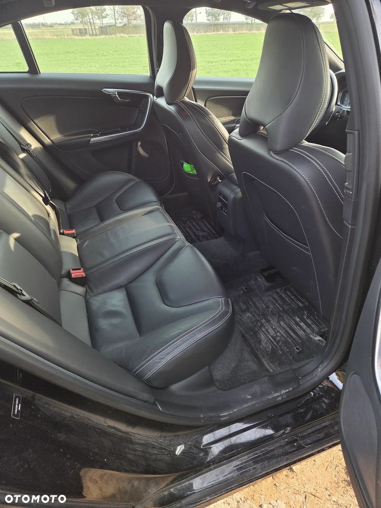 Volvo S60 2.5 T5 AWD - 7