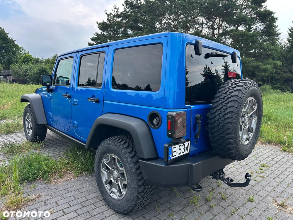Jeep Wrangler - 8