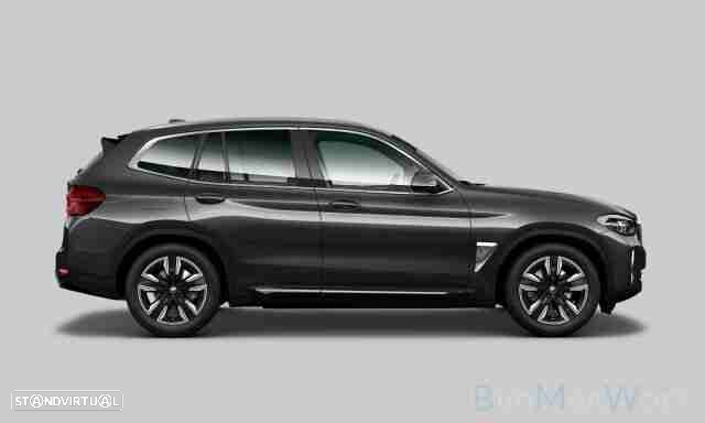 BMW iX3 Inspiring - 5