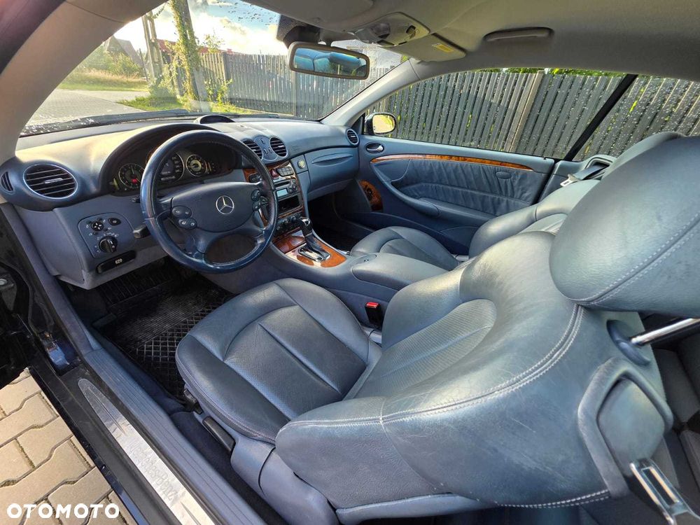 Mercedes-Benz CLK - 3