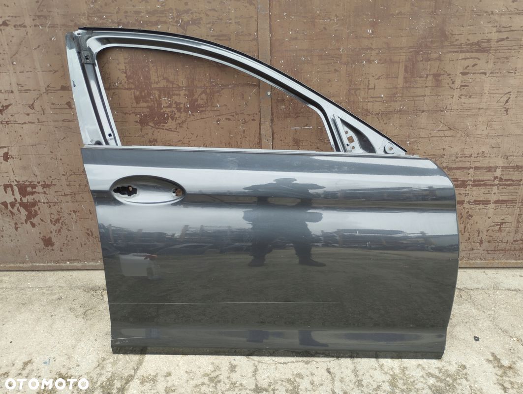 Drzwi prawe przód BMW 5 G30 G31 - 1