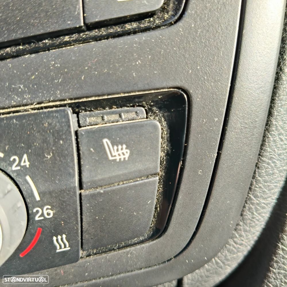 BMW 318 d Modern Line - 16