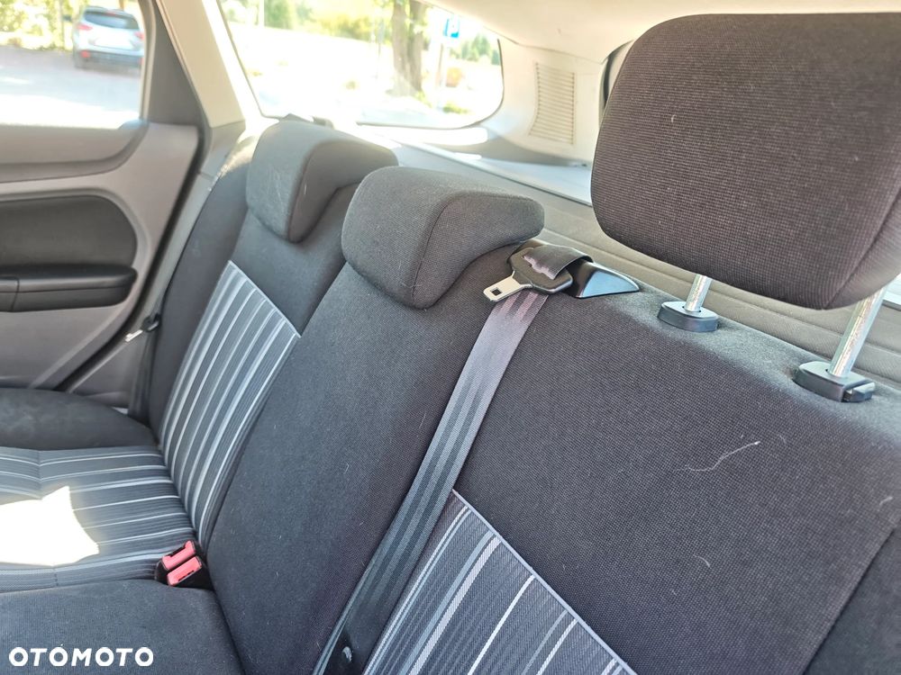 Ford Focus - 15