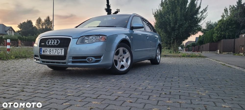 Audi A4 ver-1-8t-quattro - 14
