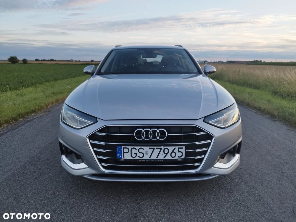 Audi A4 Avant 40 TDI Sport S tronic - 8