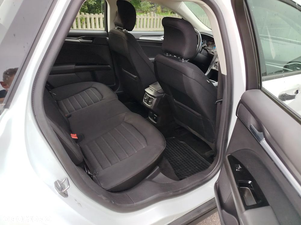 Ford Mondeo 2.0 EcoBlue Trend - 17