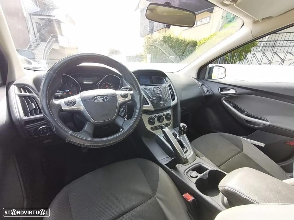 Ford Focus SW 1.6 TDCi Titanium - 5