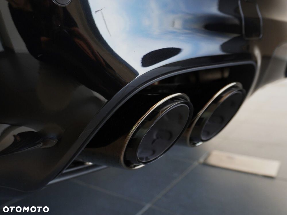Porsche Cayenne E-Hybrid PHEV Black Edition - 17