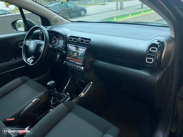 Citroën C3 Aircross 1.2 PureTech Shine - 26