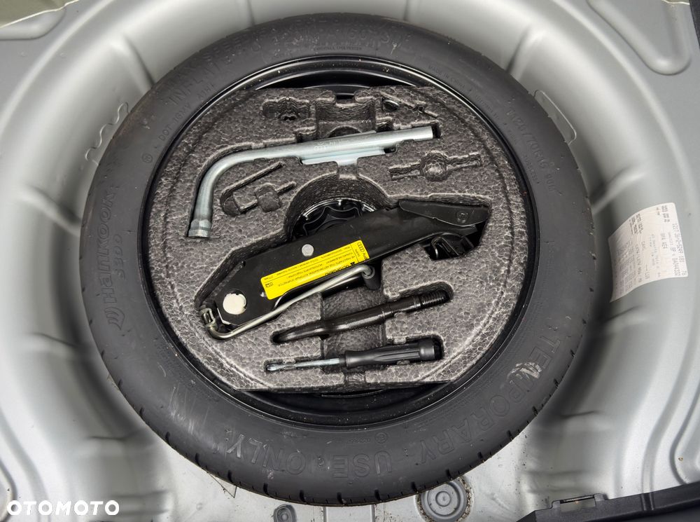 Audi A3 Sportback 1.6 TDI DPF Ambiente - 9