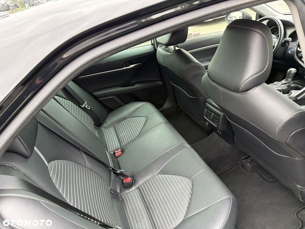 Toyota Camry 2.5 Hybrid Prestige CVT - 11