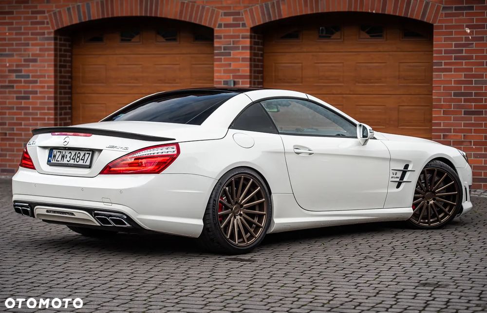 Mercedes-Benz SL 63 AMG AMG Speedshift MCT 7-Gang Sportgetriebe AMG Performance Package - 2
