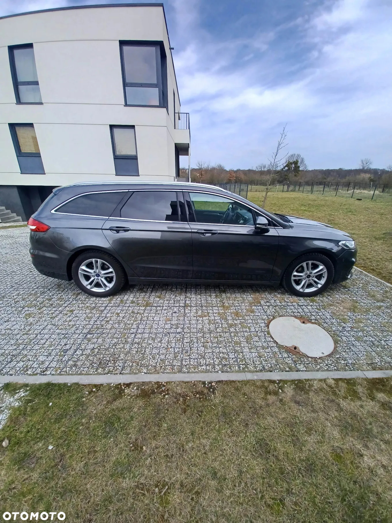 Ford Mondeo 2.0 EcoBlue Titanium - 12