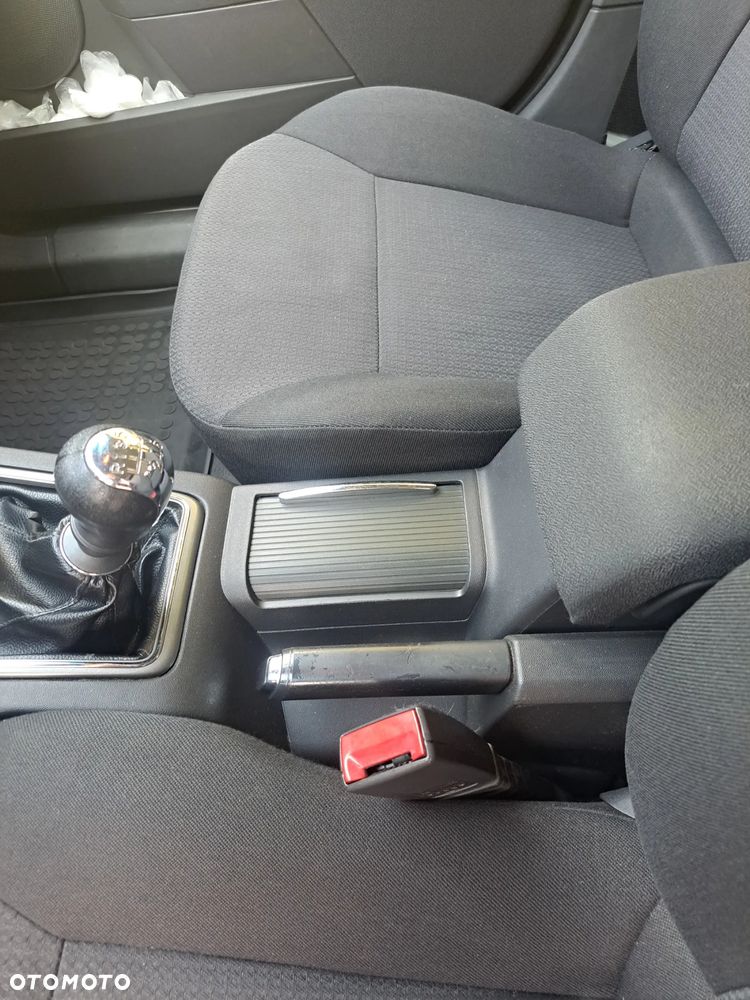 Opel Vectra 1.9 CDTI Cosmo - 14
