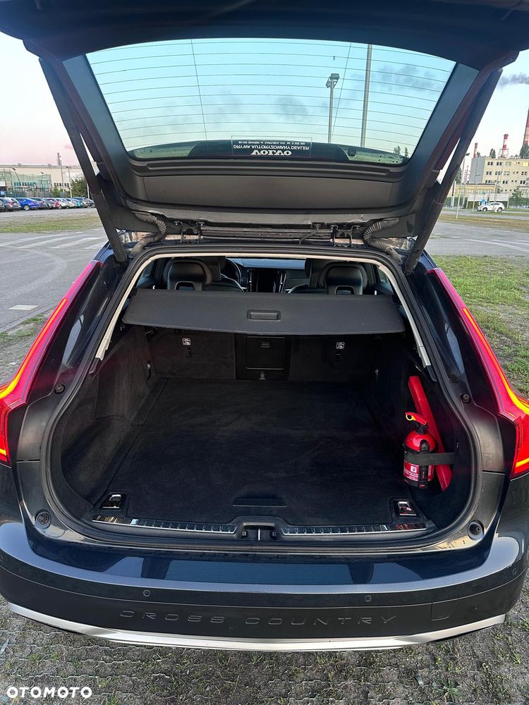 Volvo V90 D5 AWD Inscription - 37