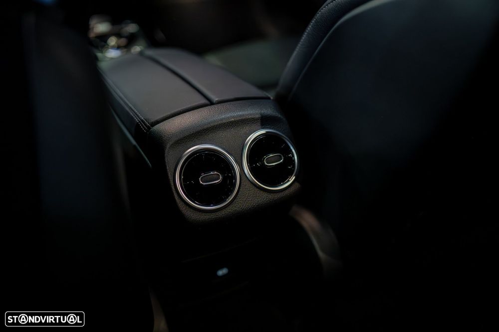 Mercedes-Benz A 45 AMG S 4Matic+ Speedshift DCT 8G - 41