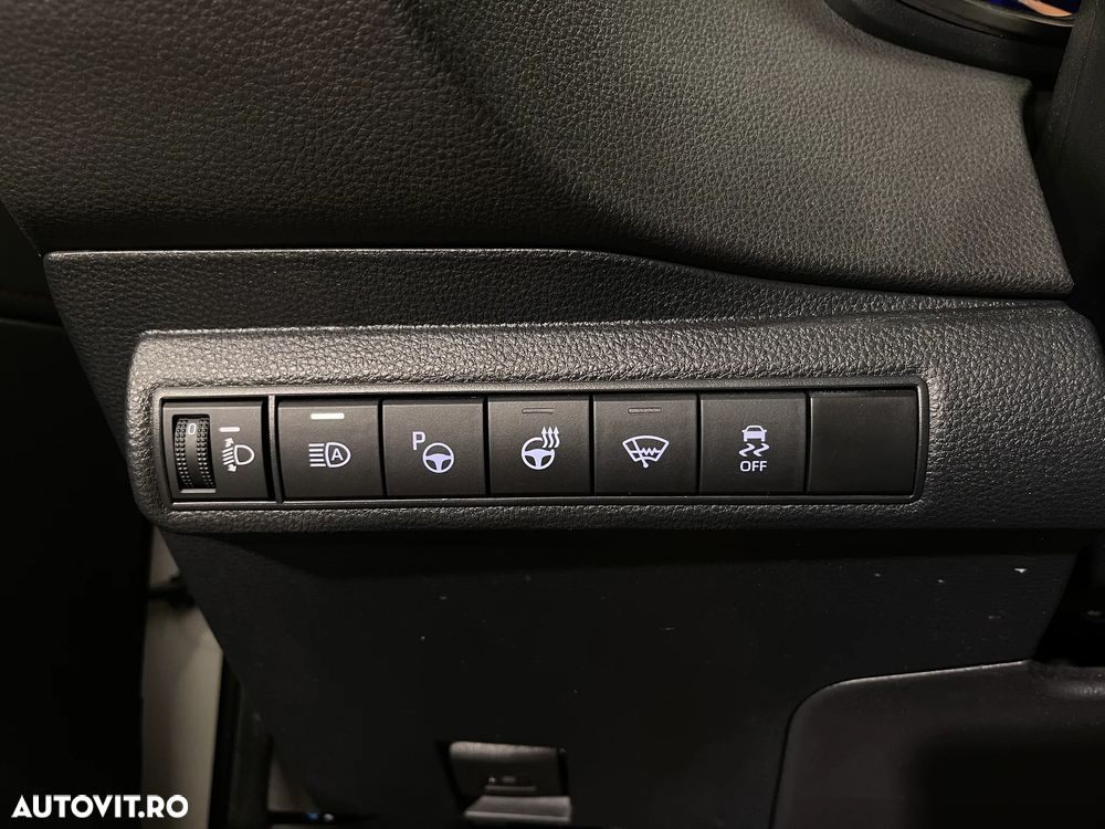 Toyota Corolla 1.8 HSD Exclusive interior Negru - 20