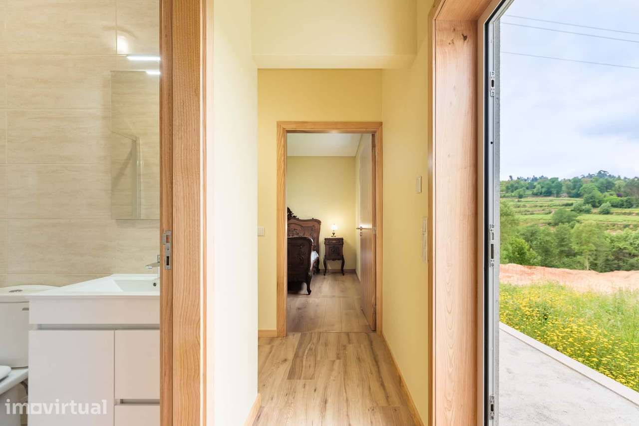 Groundfloor T1 at Fermil de Basto - Grande imagem: 4/46
