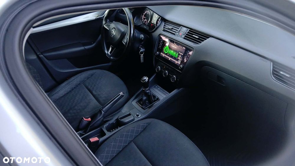 Skoda Octavia 1.6 TDI Active - 11