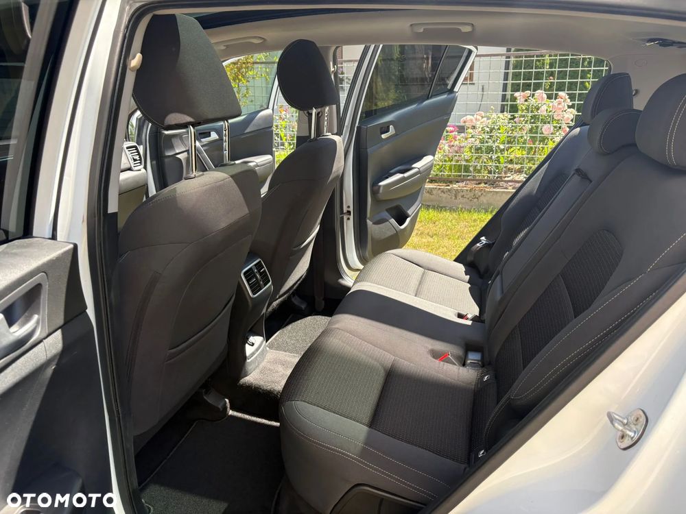 Kia Sportage - 14