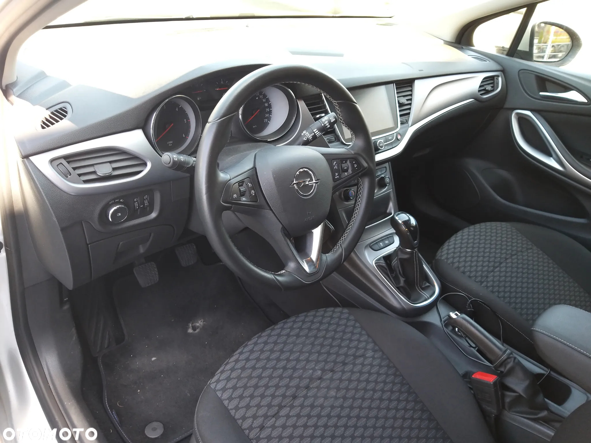 Opel Astra IV 1.6 CDTI Sport - 8