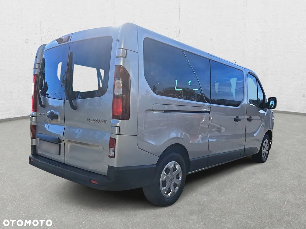 Renault Trafic BUS - 5