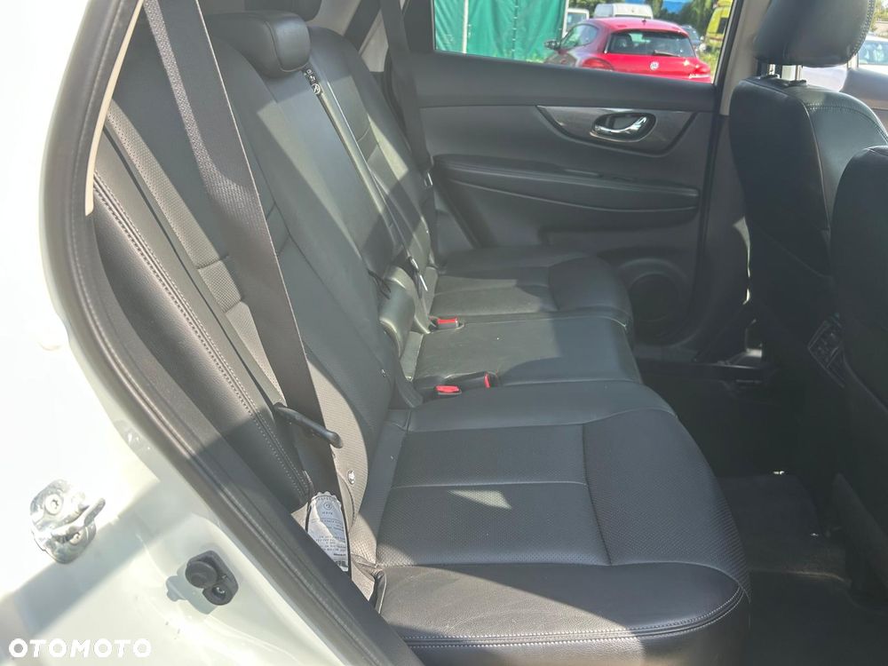 Nissan X-Trail 1.6 DIG-T Tekna 2WD - 28