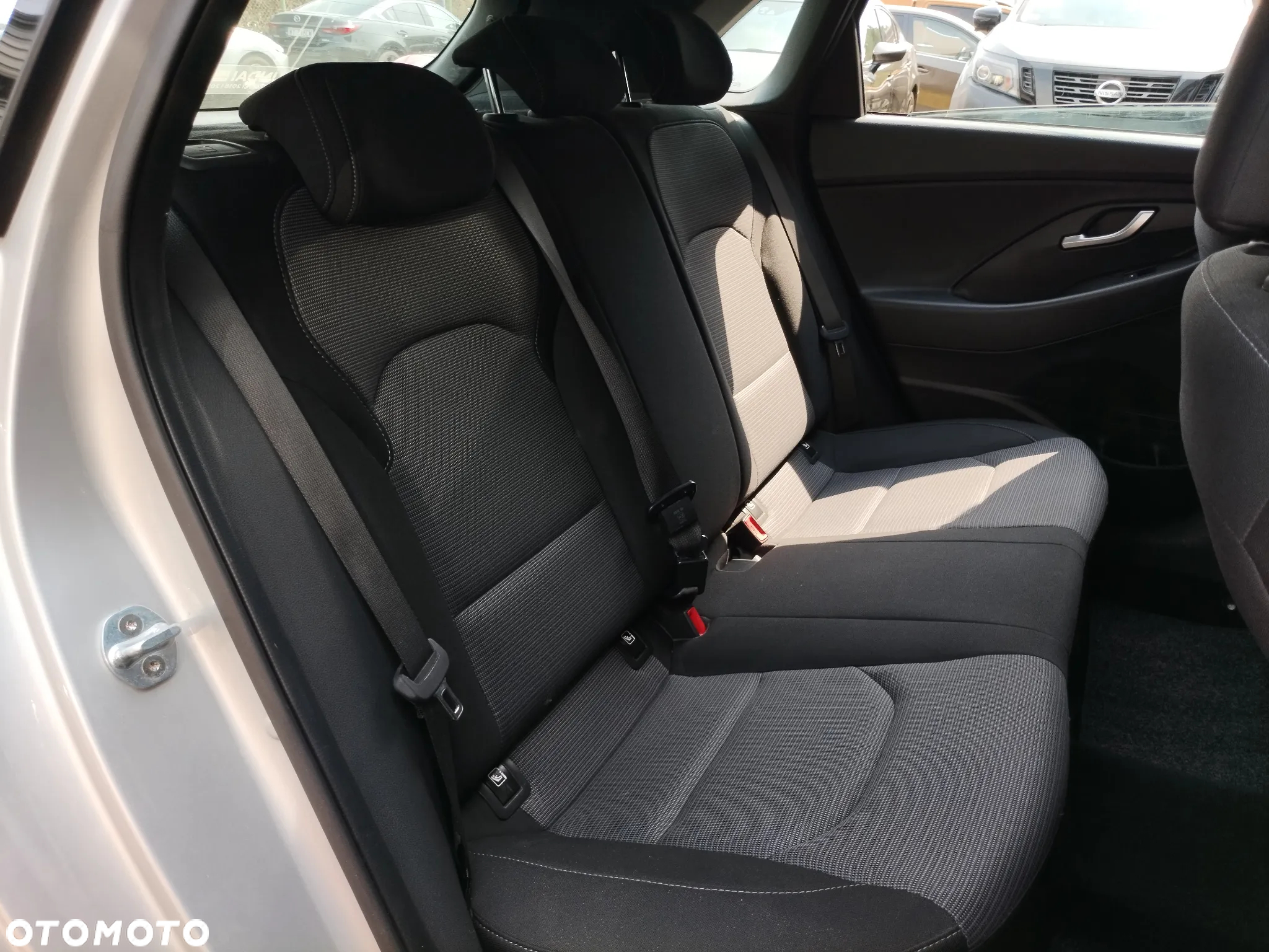 Hyundai i30 1.5 DPI Classic + - 12