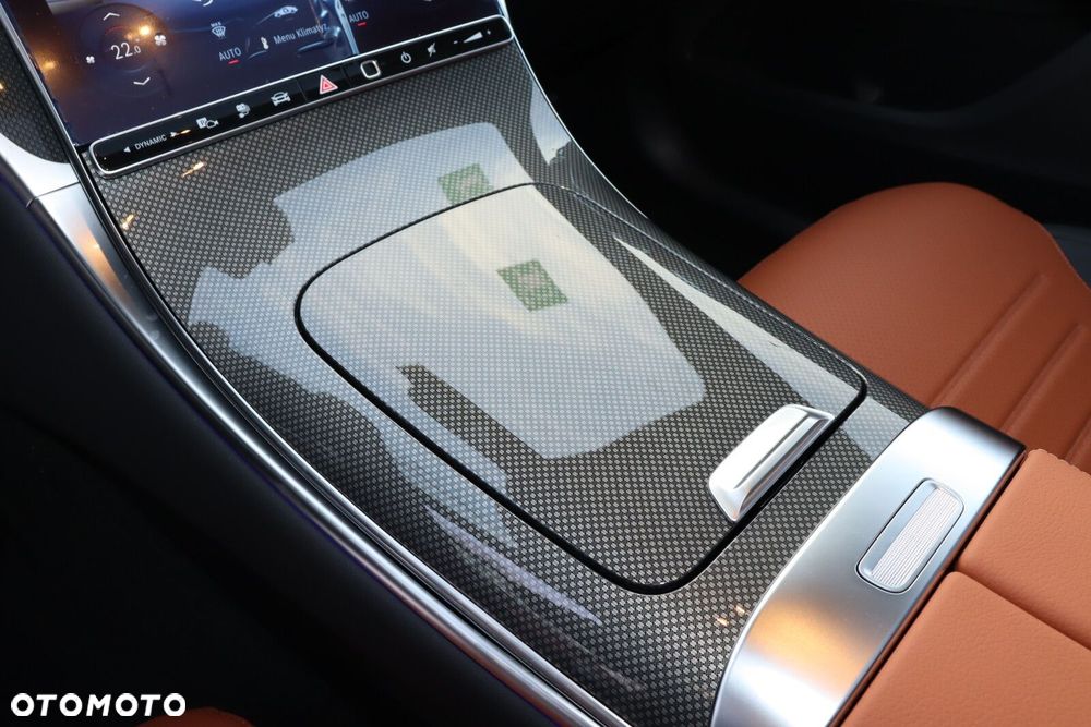 Mercedes-Benz GLC - 13