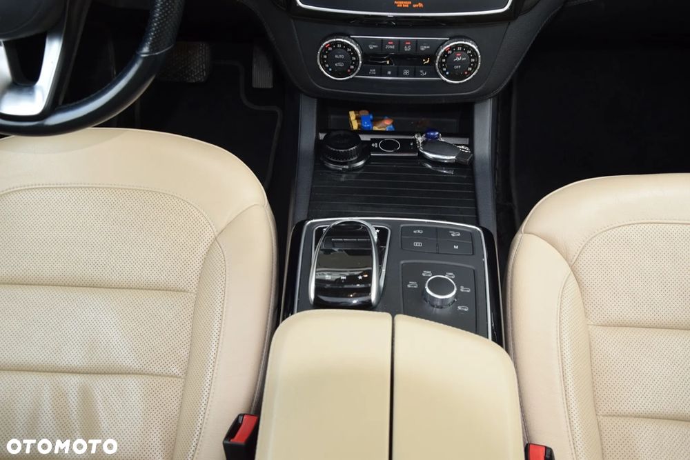 Mercedes-Benz GLS 350 d 4-Matic - 21