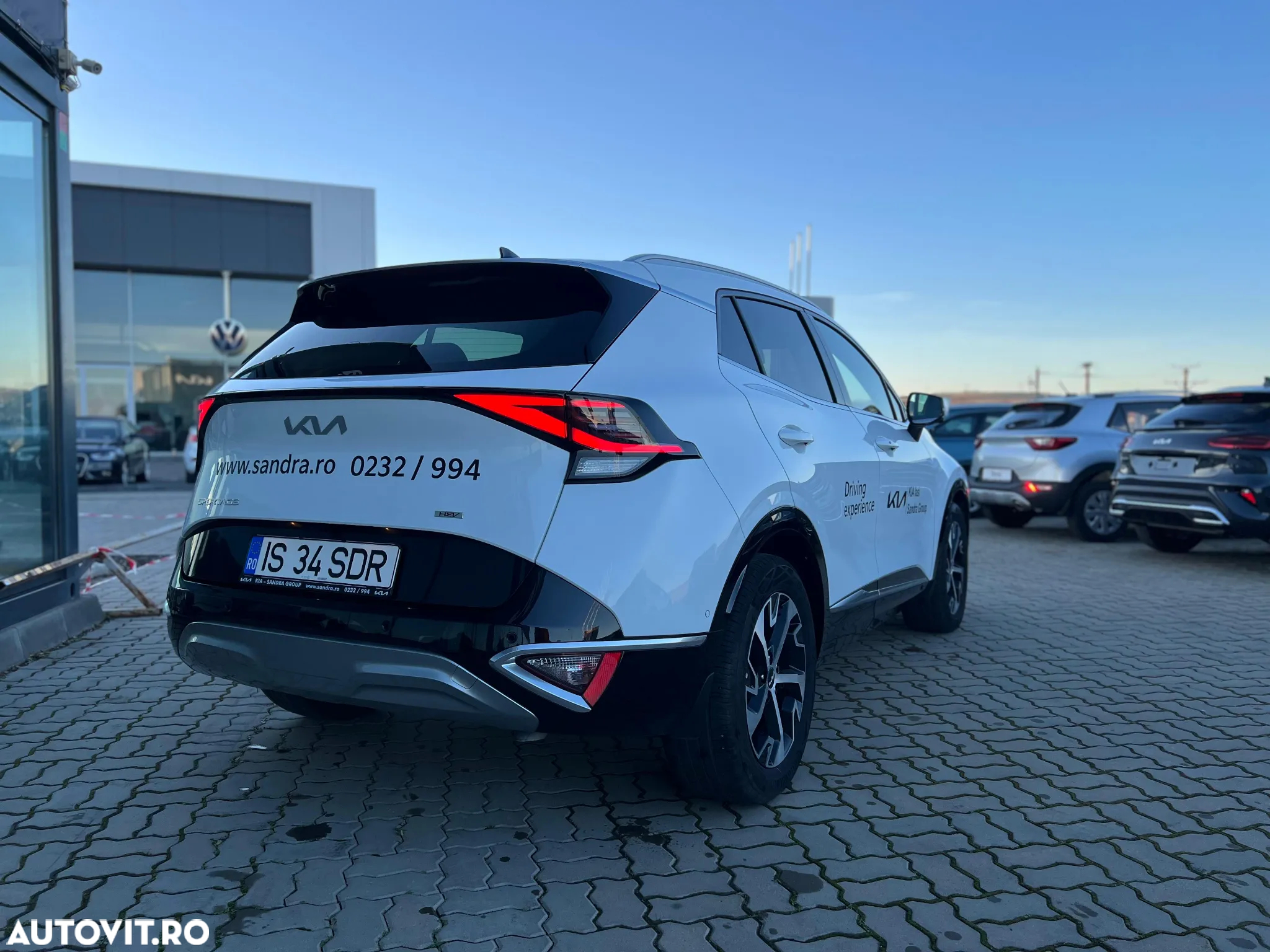 Kia Sportage 1.6 T-GDI HEV 6AT 4x2 Business Line - 8