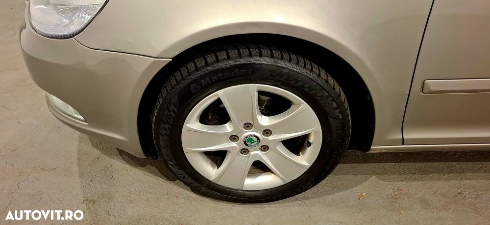 Skoda Octavia 1.6 TDI DPF Ambition - 13