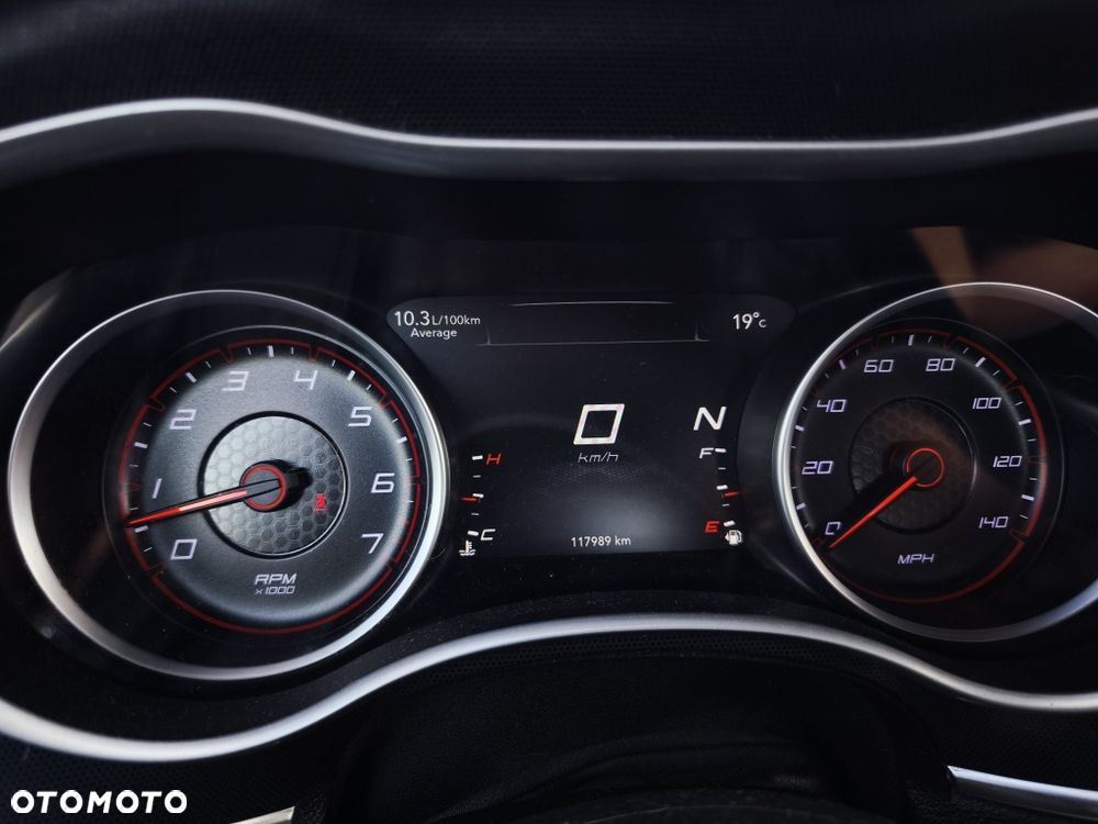Dodge Charger - 8